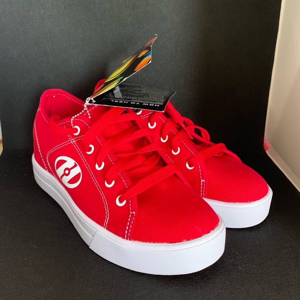 NWT- HEELYS THE ORIGINAL - Red Roller Shoes with White Soles - Picture 7 of 14